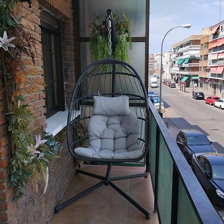 Habitaciones Individuales En Apartamento Madrid Ngoại thất bức ảnh